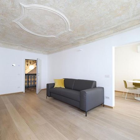 Palazzo Riccamboni Apartment Riva del Garda Exterior foto