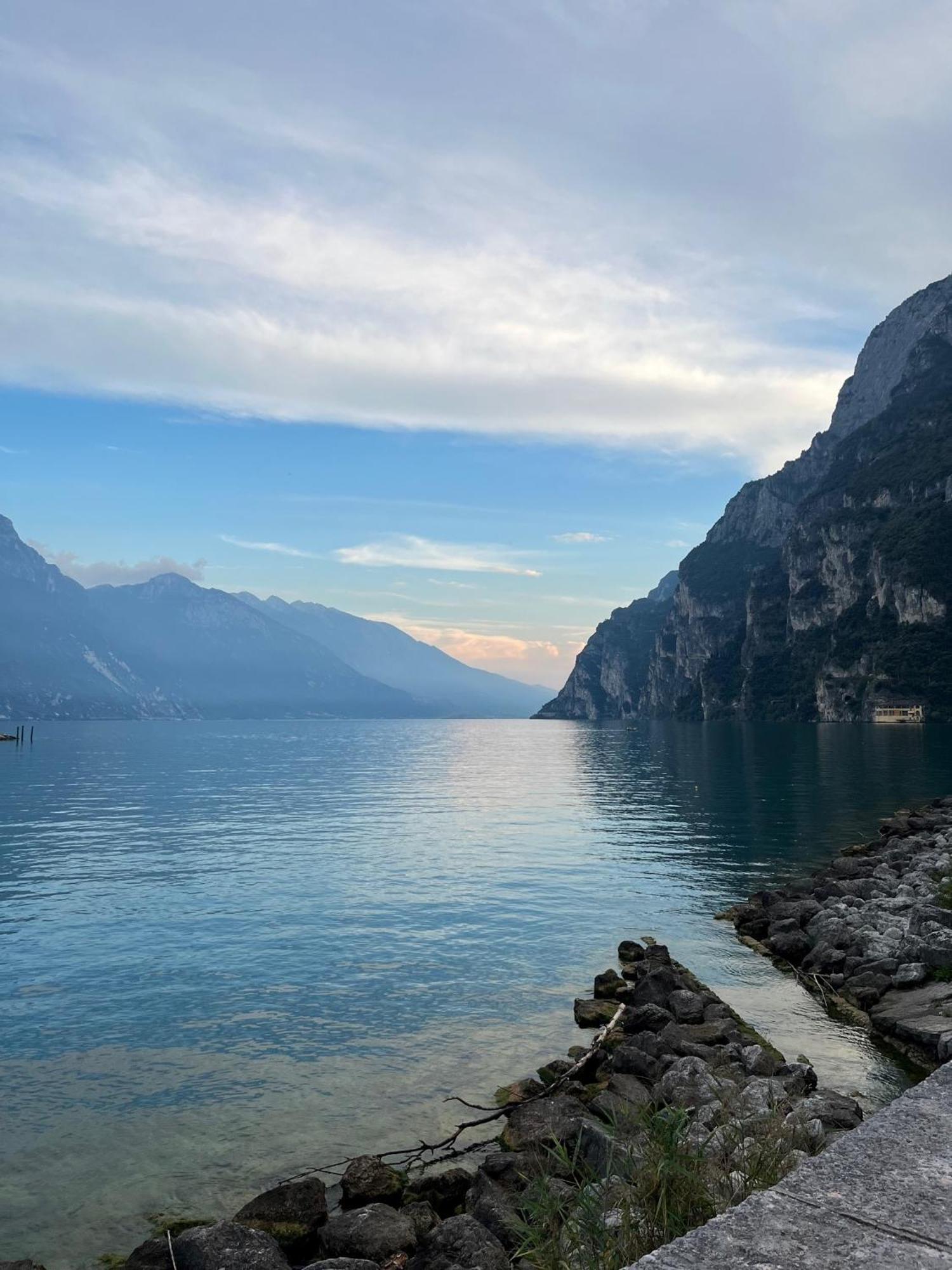 Palazzo Riccamboni Apartment Riva del Garda Exterior foto
