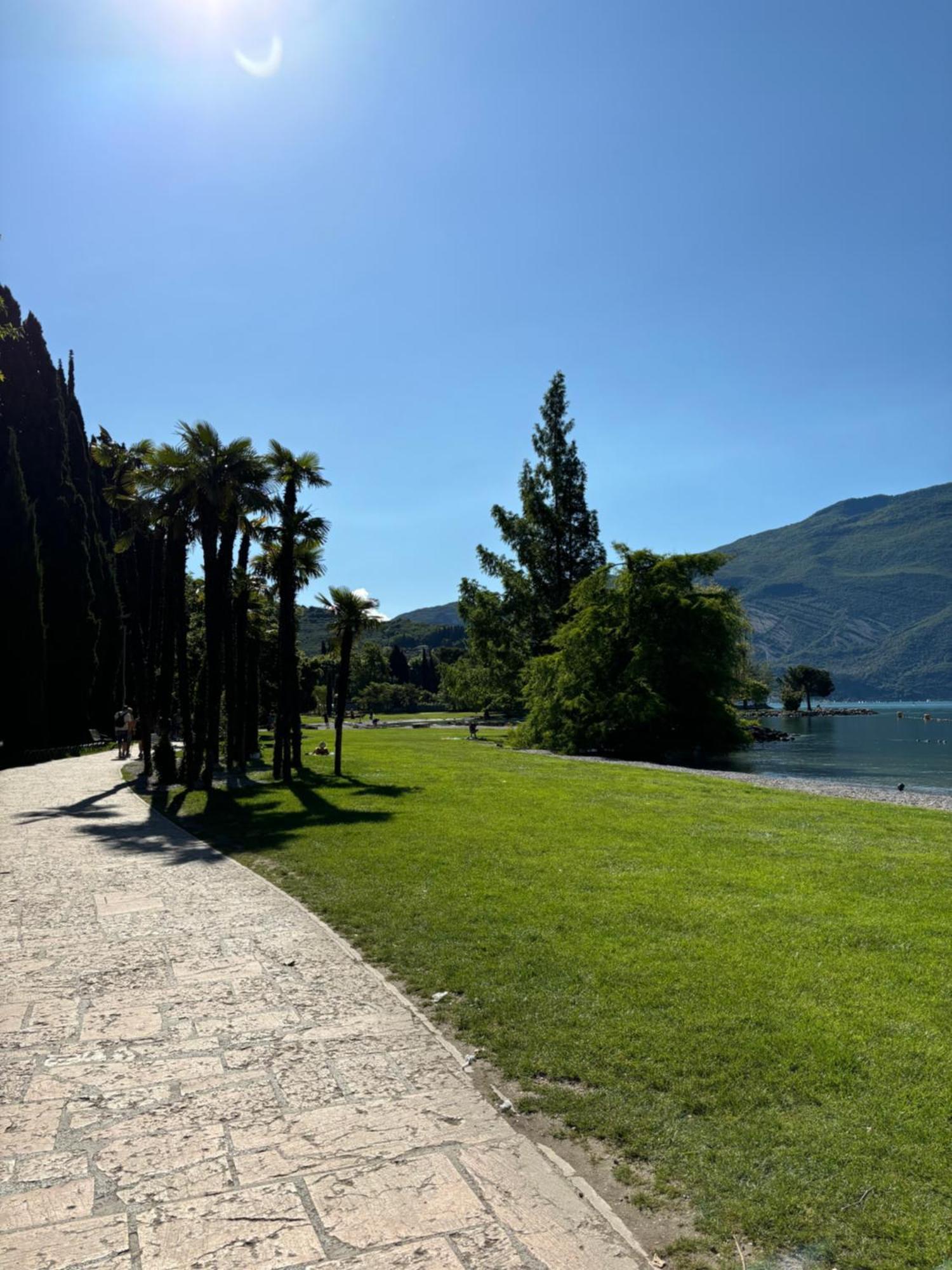 Palazzo Riccamboni Apartment Riva del Garda Exterior foto