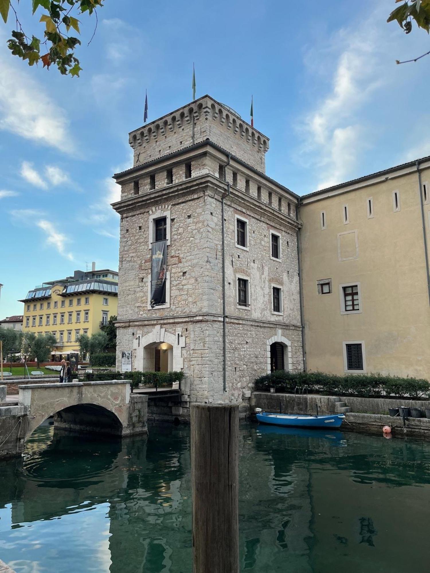 Palazzo Riccamboni Apartment Riva del Garda Exterior foto